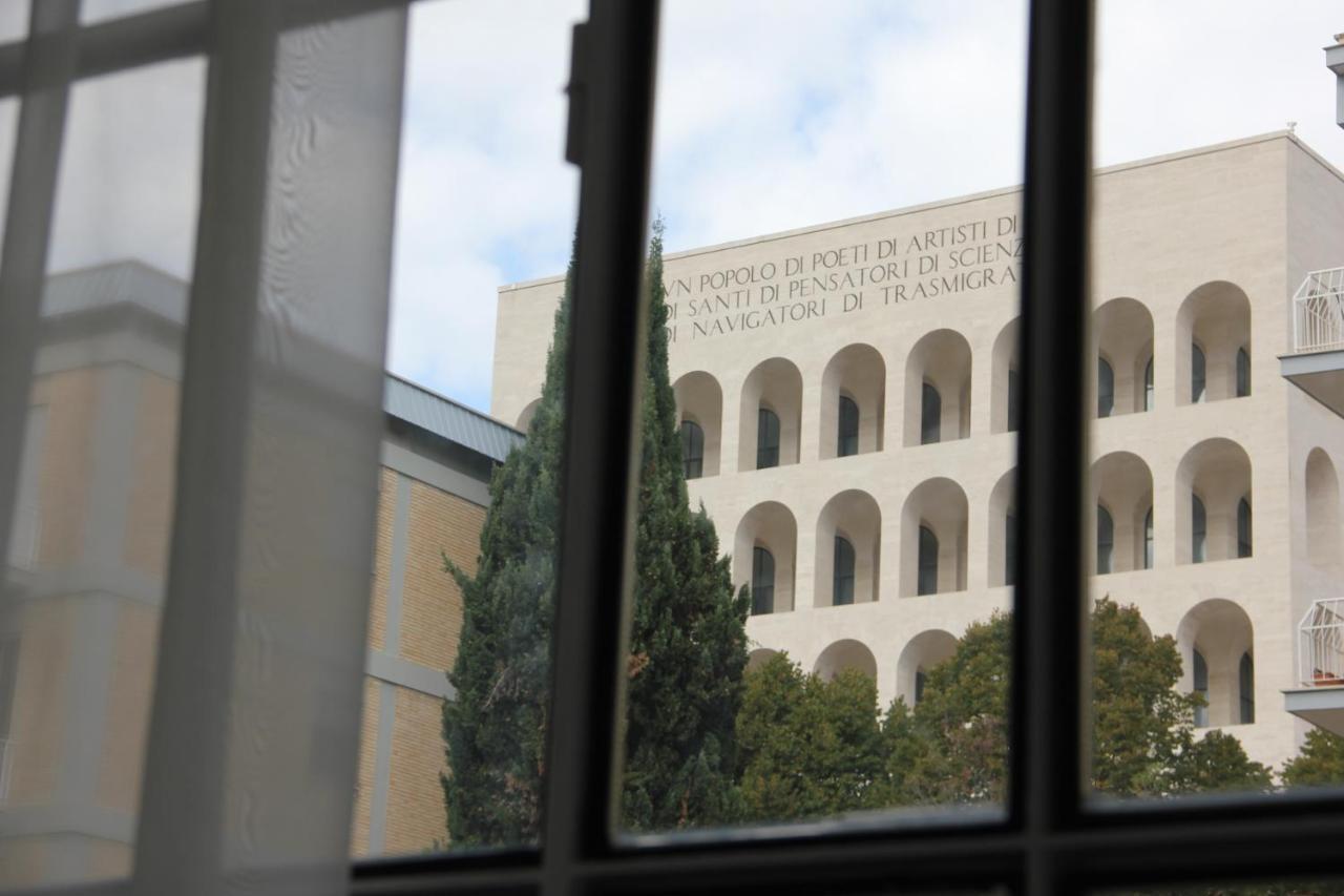 Tre R Eur Bed & Breakfast Rome Bagian luar foto